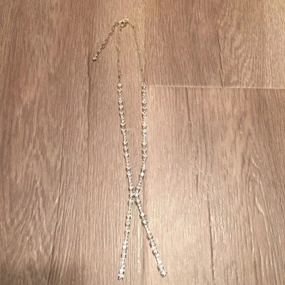 🎉1 hr sale🎉Cache necklace 👌
